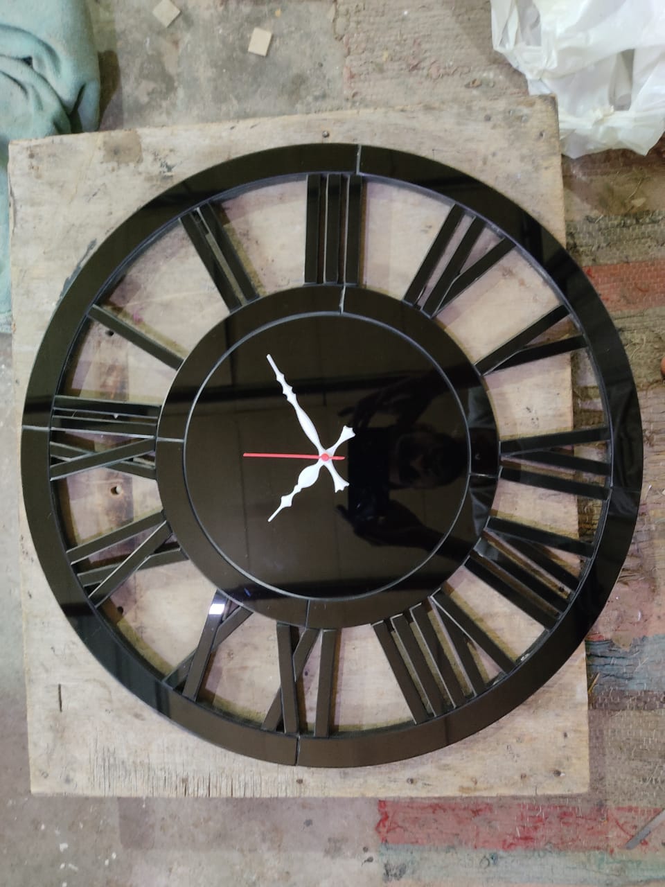 2d Roman Glass designer wall clock idekors