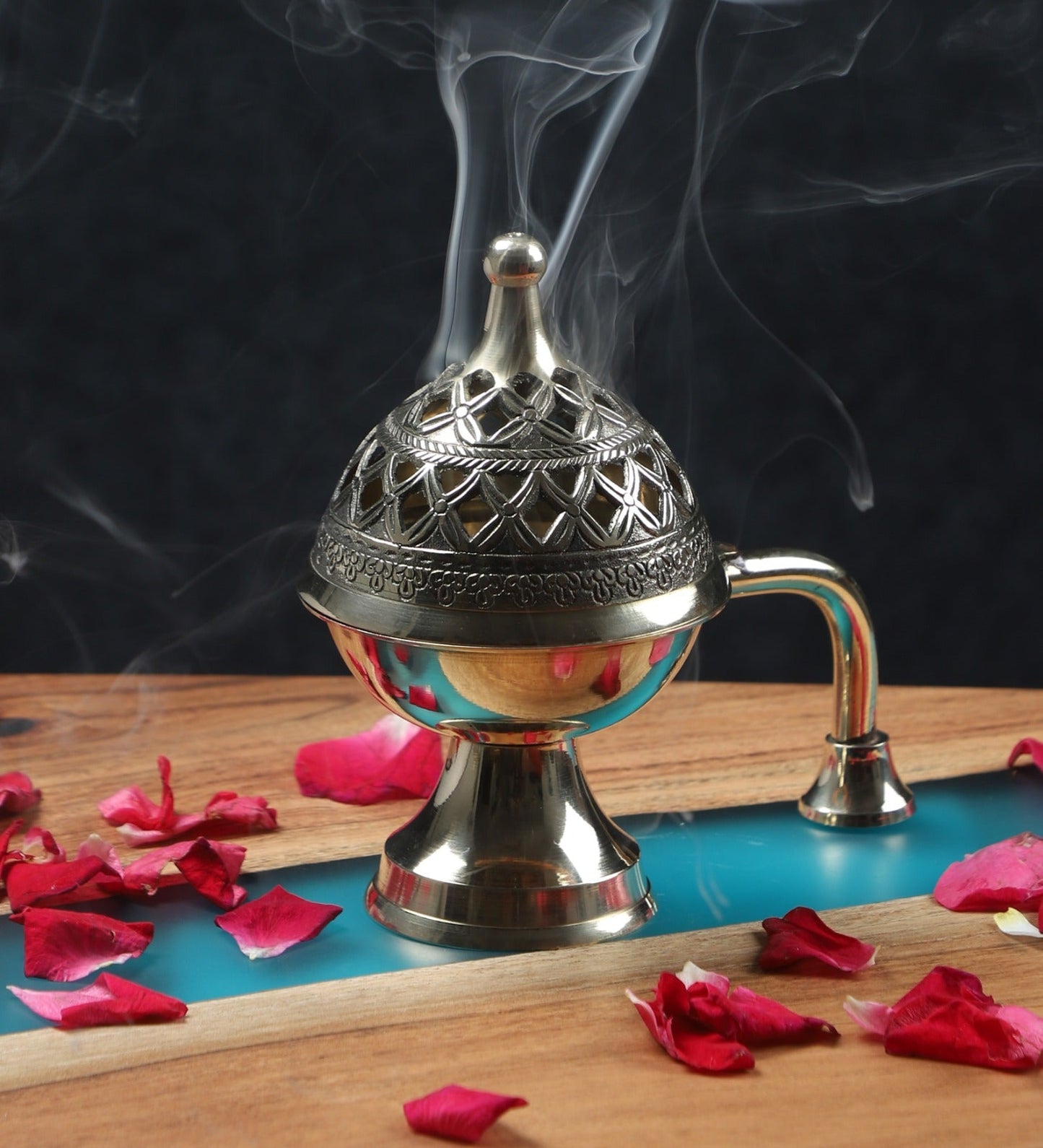 Brass Loban with Handle idekors