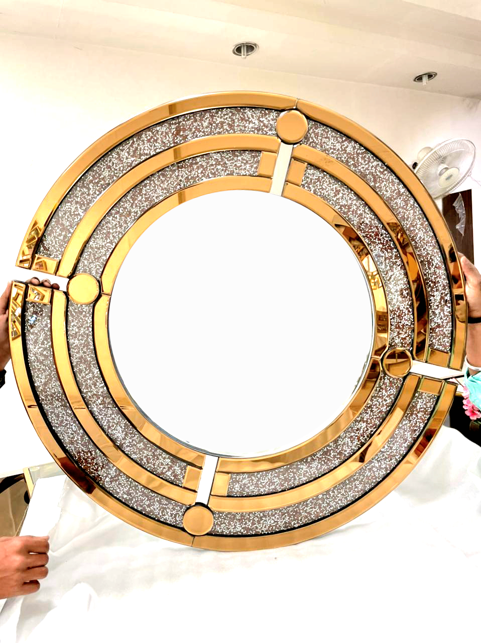 VENETIAN Elegant Classy Round Modern Designer Mirror for Home Decor idekors