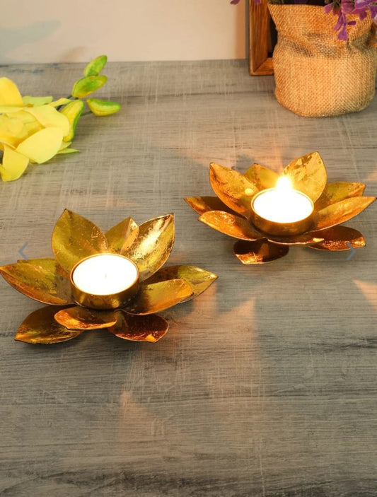 Flower/ Foil Cut Lotus Set of 10 idekors