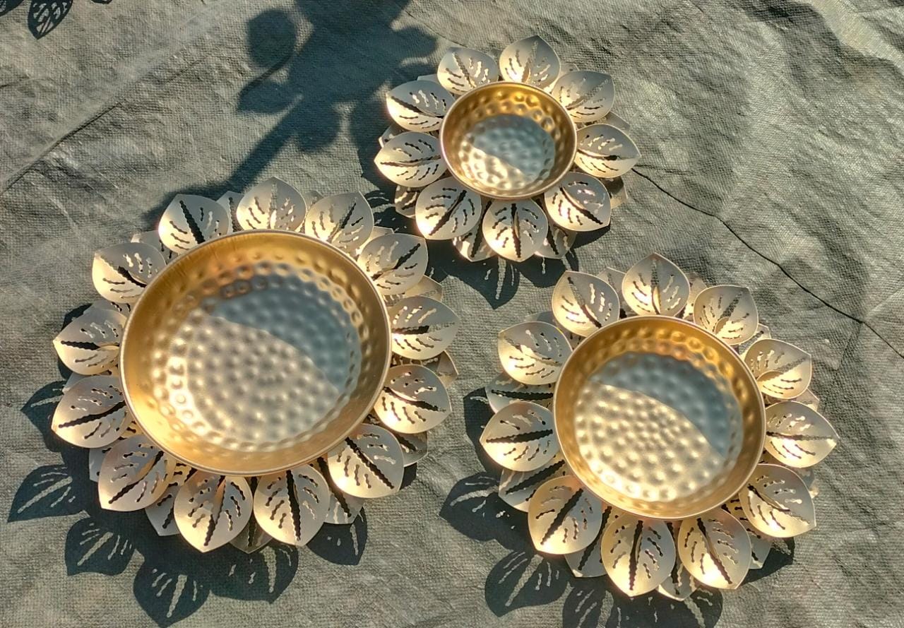 Leaf Cut urli set of 3